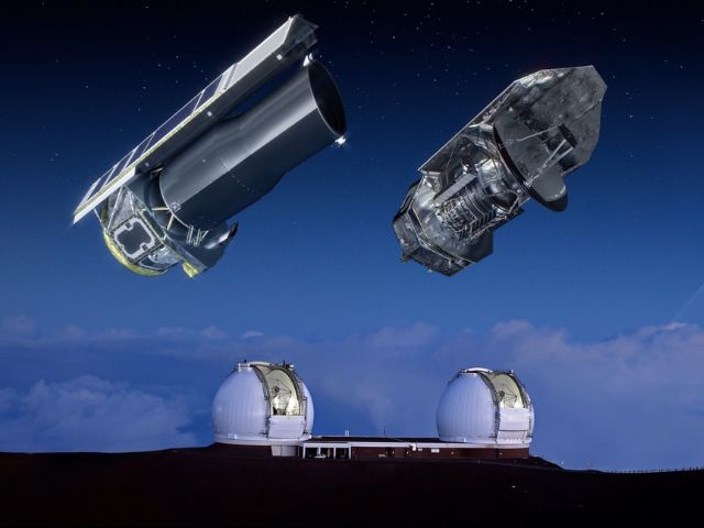 Observatorium. Davor sind im Himmel zwei Teleskope zu sehen