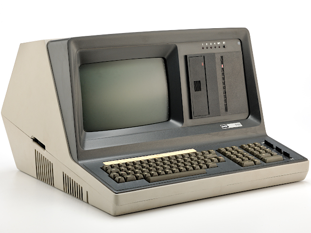 Foto eines alten Computers