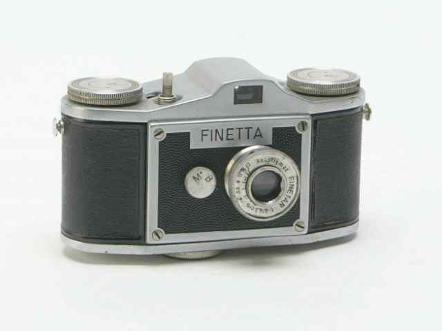 Fotoapparat der Marke Finetta