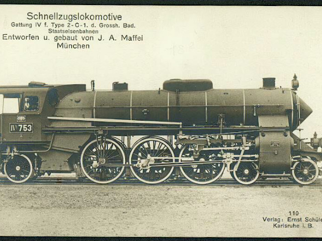 Historische Postkarte einer Dampflokomotive